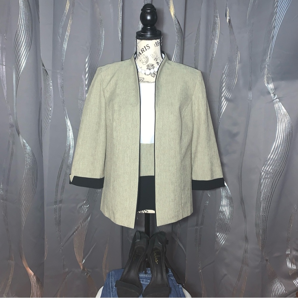 Perceptions 2 Pc Blazer Top Womens Size 10 Olive/ Tan /Black Color Block
